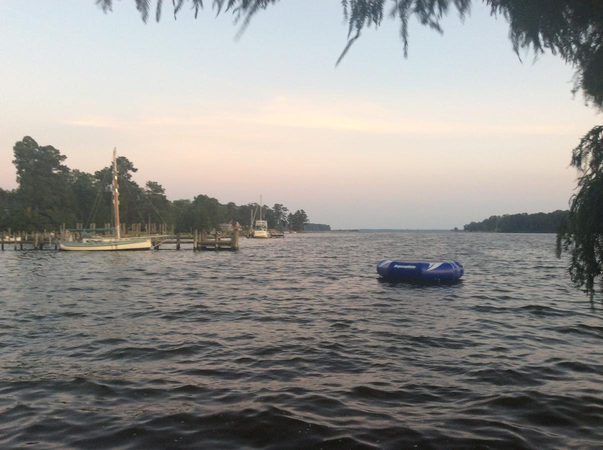 Bath Harbor Marina And Motel ภายนอก รูปภาพ